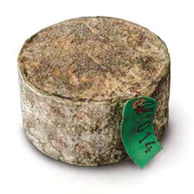 Quickes Mature 1.8kg Truckle